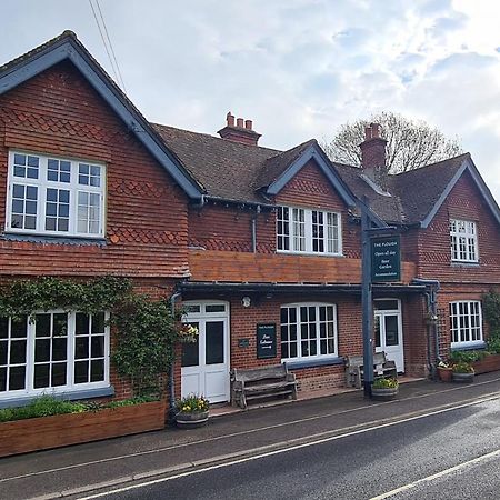 Отель The Plough Itchen Abbas Винчестер Экстерьер фото